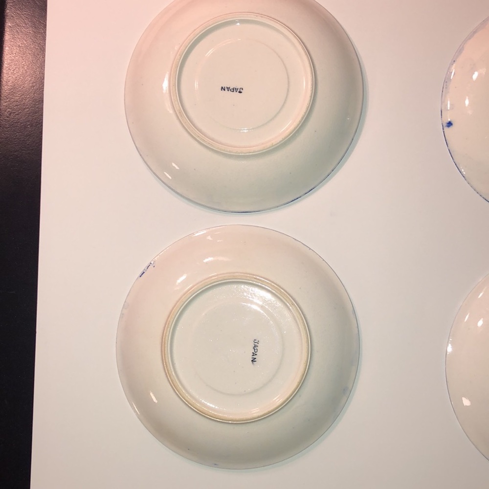 4 Blue and White Saucers Marked China - Picture 5 of 6